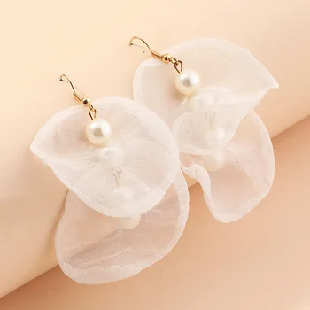 

Lexie Diary 2020 New Arrival Fashion Creative Bohemian Tulle Petal Earrings for Women Accessory Jewellery