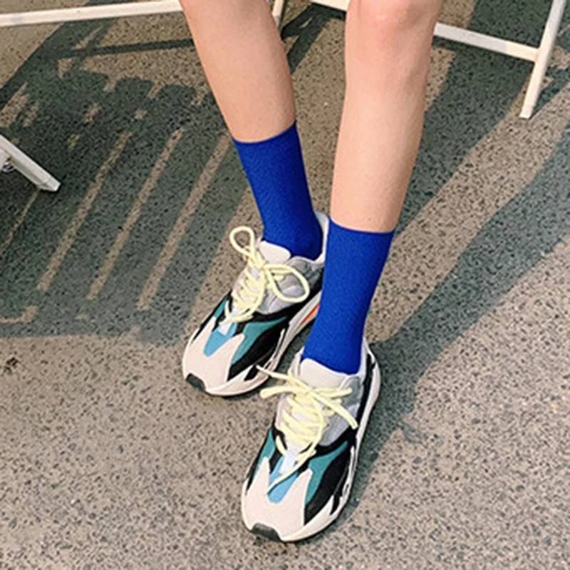 6 цветов, шикарные женские хлопковые флуоресцентные носки в стиле Харадзюку женские Неоновые носки для девочек винтажные Носки ярких цветов