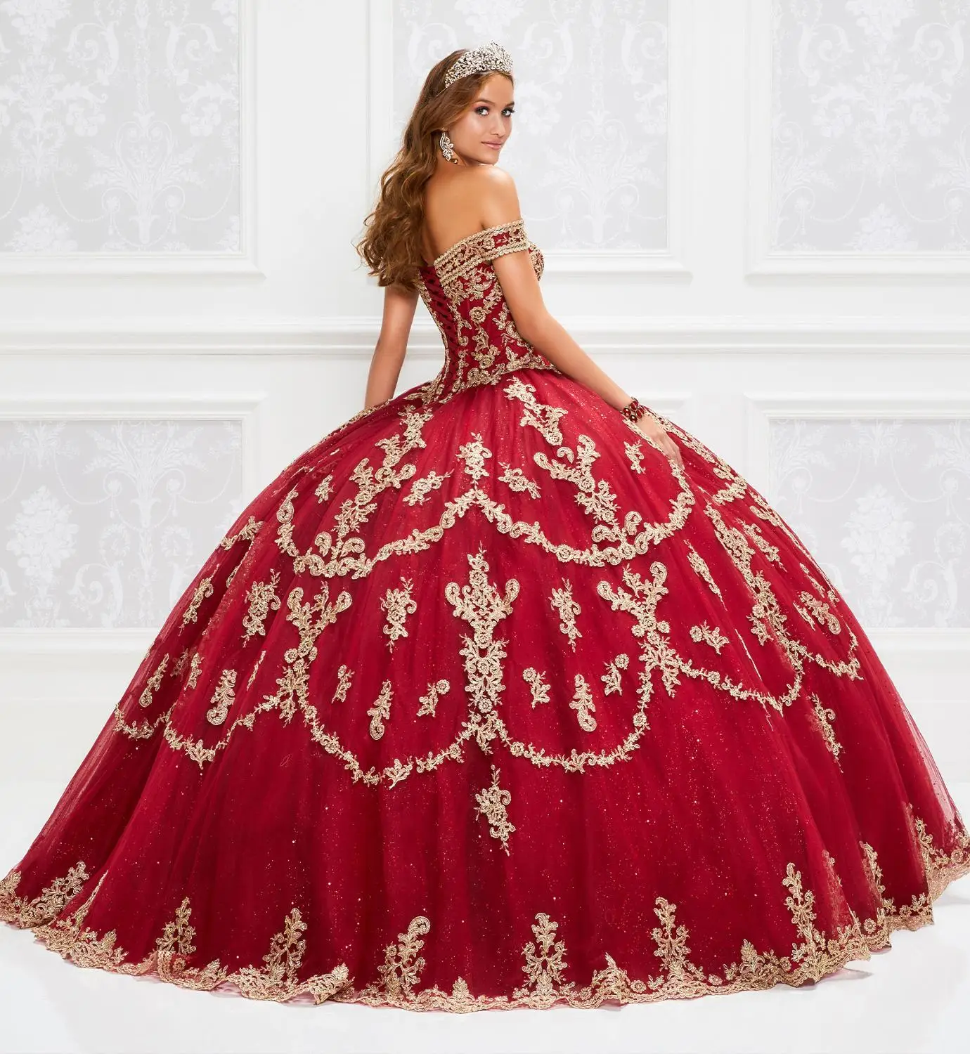 2020 красные Роскошные платья Quinceanera с открытыми плечами шикарные кружевные