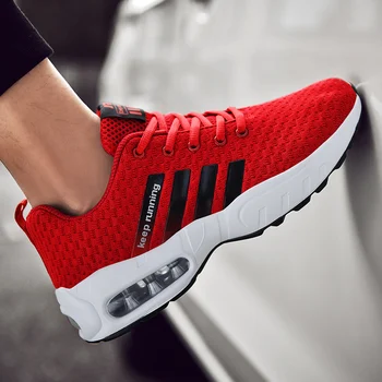 

Men Shoes Flyknit Mesh Breathable Lightweight Running Shoes 2020 Fashion Sports Shoes Sneakers Air cushion fly woven men's shoes