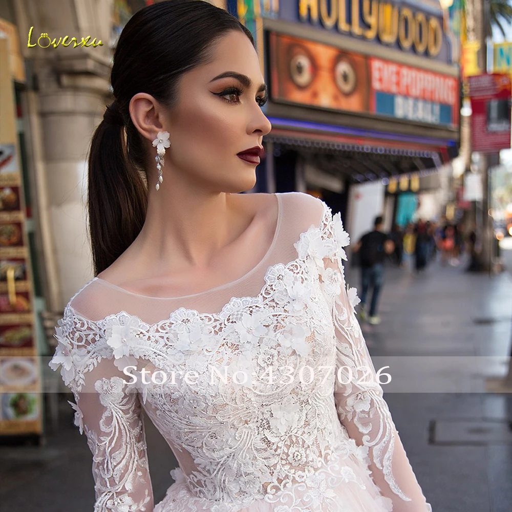 Loverxu бальное платье с глубоким декольте Свадебные платья нежные аппликации с длинным рукавом на пуговицах платья невесты с соборным Шлейфом Платье Невесты размера плюс
