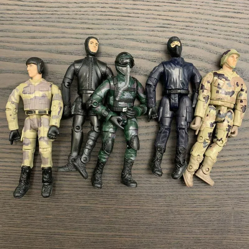 gi joe military action figures
