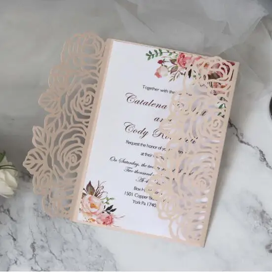 

1X Elegant Laser Cut Openwork Lace Wedding Invitation Card Greeting Card Wedding Party Decoration