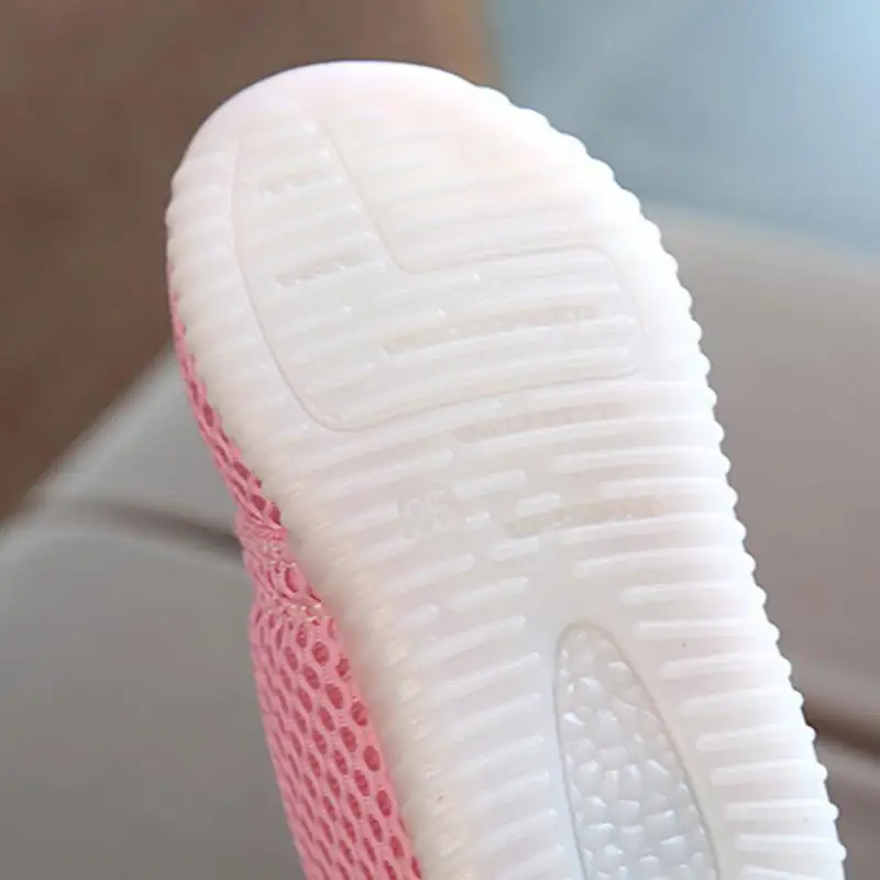 Baby Shoes Led Lights Soft Breathable Toddler Children Rubber Shoes Sneaker Net Bottom Sports Flash Shoes Summer New Arrival Hot