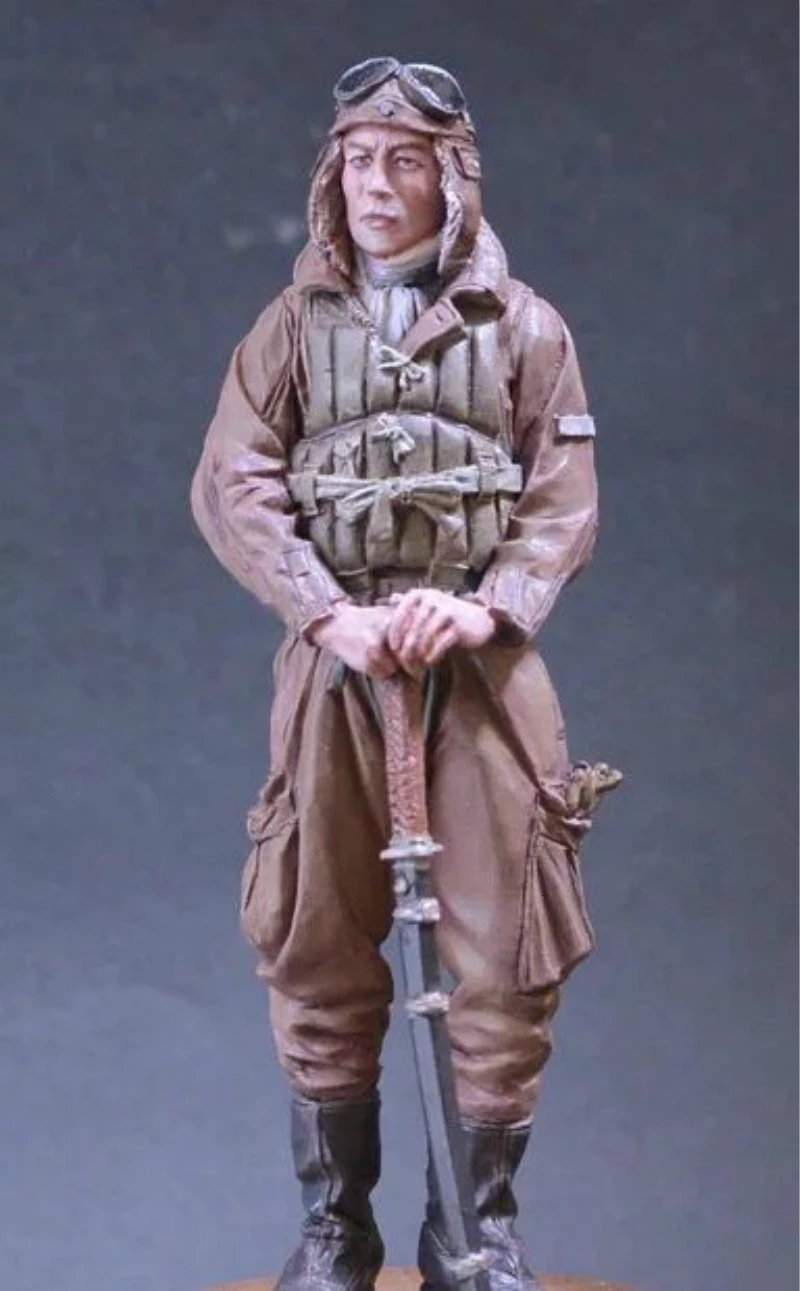 Resin Figure Kit 1/20 Japanese Commander Unpainted Garage Resin Model