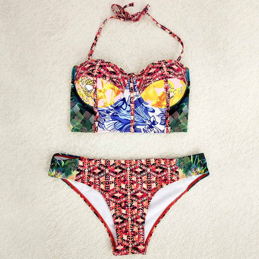 

Summer Women Stylish Halter Print Two Pieces Swimsuit Beach Girls Sexy Low Waist Bikini Suit Bathing Suit Beachwear Set