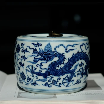 

Hand-painted Blue and White Suma Liqing Dragon and Phoenix Tea Caddy