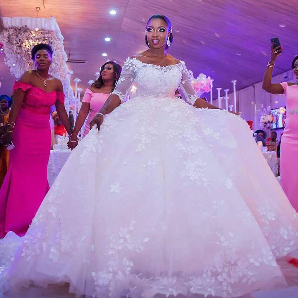 

Newest African Ball Gown Wedding Dress 2020 Off the Shoulder Elegant Lace Wedding Gown robe de soiree