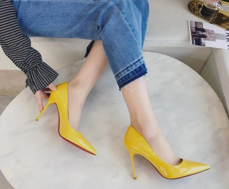 Зеленая обувь для женщин; scarpin; элегантные туфли на высоком каблуке; цвет желтый; острый носок; Размеры 4, 34; туфли-лодочки из лакированной кожи; коллекция года; туфли на шпильке; Winkle Picker