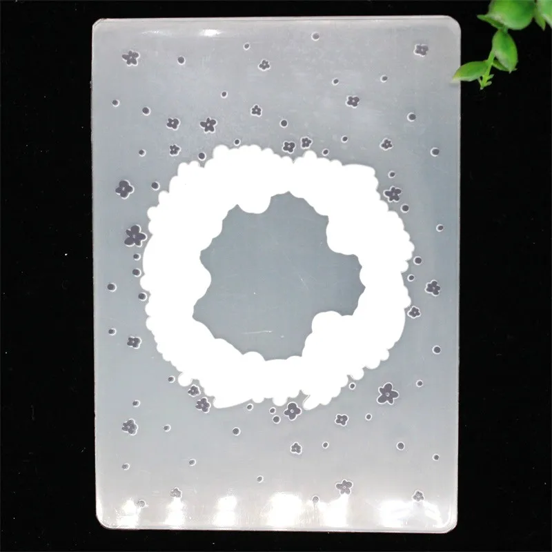 

Wreath Cutting Die and Embossed Folder Set DIY Scrapbook Paper Die / Card Decoration