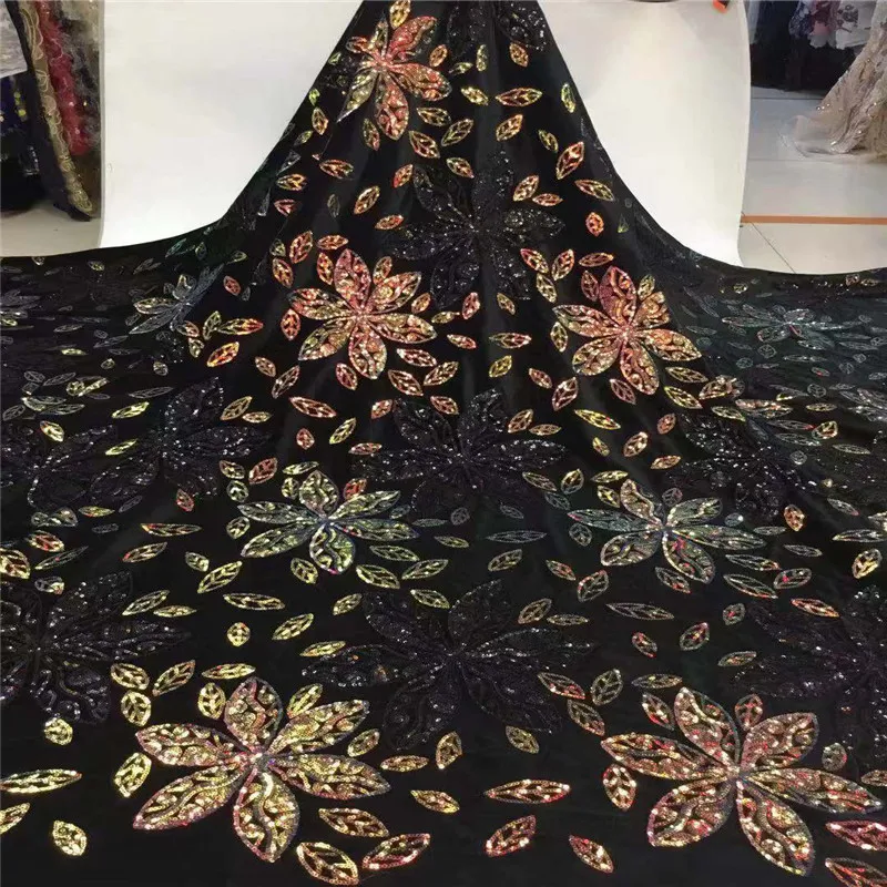 

2020 New design Velvet Lace Fabric Luxury Laser Cut Embroidery With Sequins For Garment