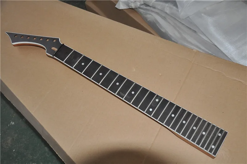 

Hot Sale 7-String Electric Guitar Neck with 24 Frets,Mahogany Neck,Maple or Rosewood Fingerboard,can be Customized