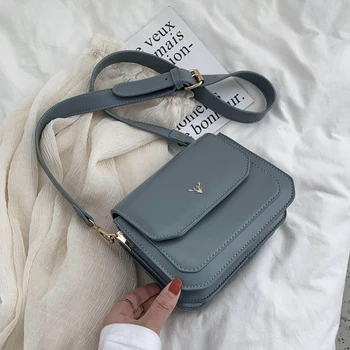 

Ladies Handbag and Purse Shoulder Bags for Women 2020 New Brand Designer Small Crossbody Bags Solid Leather Travel Hand Flap Bag