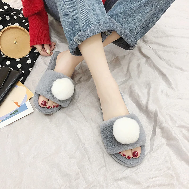 

Luxury Slides Shoes Without Heel Ladies Flip Flops Ladies' Slippers Lady Flock Low Pokemon Plush Designer Flat Hawaiian