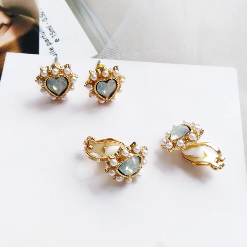 

Trend Simple Love Shape Small Stud Earrings Fashion Temperament Lady Charm Jewelry Korean Girl Women's Accessories Ear Clip