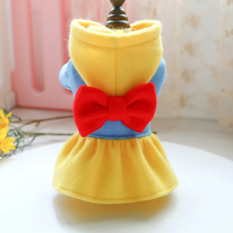 

Hoody Pet Dresses Dog Clothes for Small Dogs Autumn Winter Warm Luxury Color Contrast Cat Clothing Chihuahua Bowknot Pet Skirts