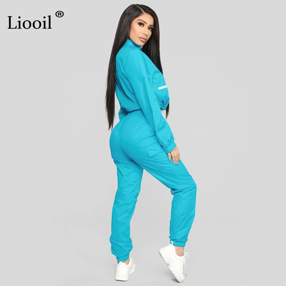 Liooil Neon Green/женская одежда комплект из двух предметов, спортивный костюм осень, укороченный топ с длинными рукавами на молнии и спортивные штаны, комплекты для бега