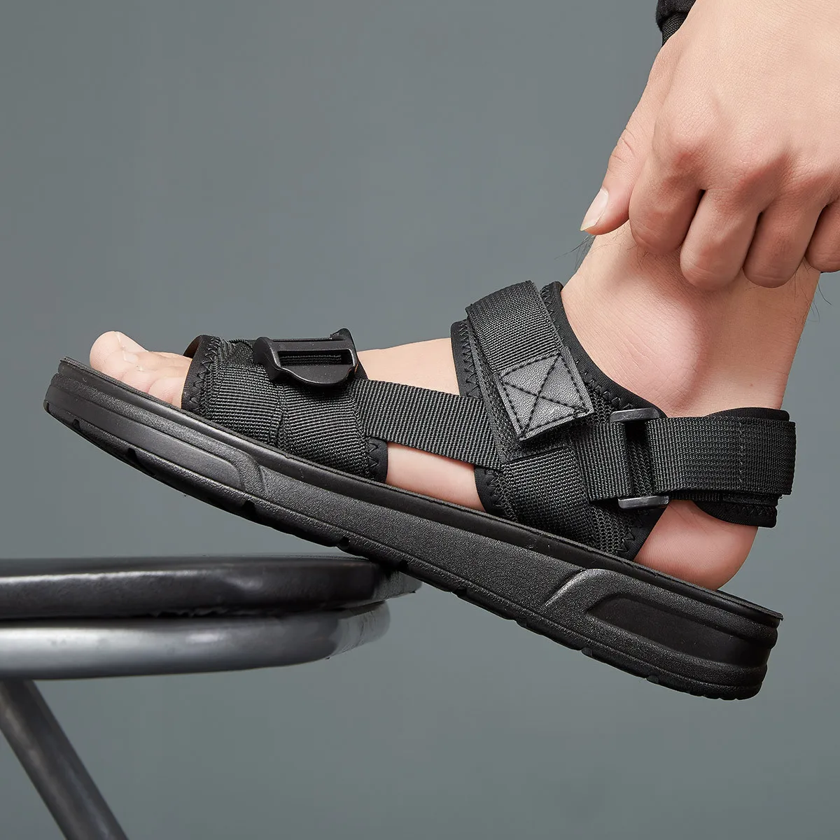 

New Products Light Simple Velcro Men's Sports Sandals Men Sandals Summer MEN'S SHOES