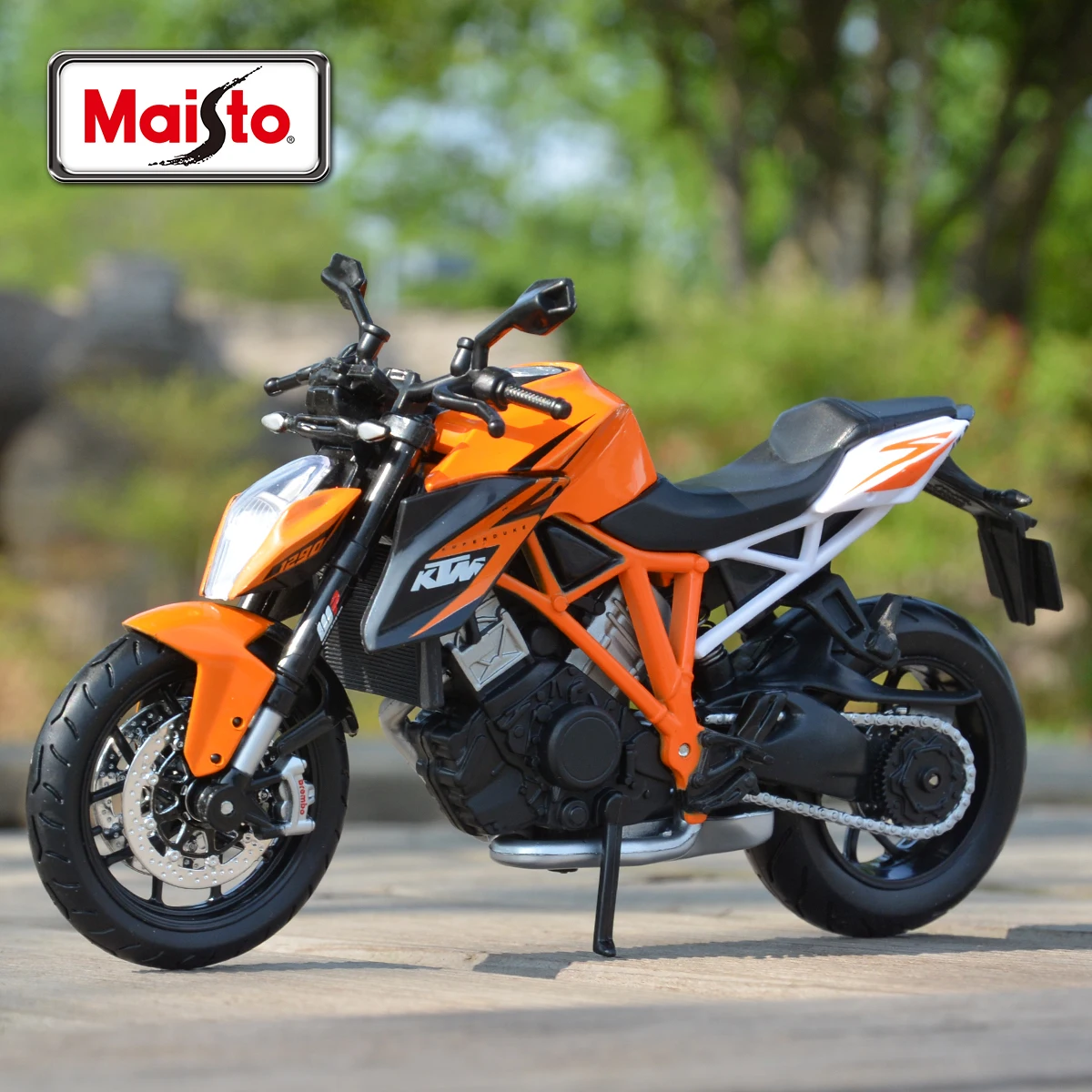 Collectable Diecast Maisto 1:12 KTM 1290 Super Duke R Orange Motorcycle Model 