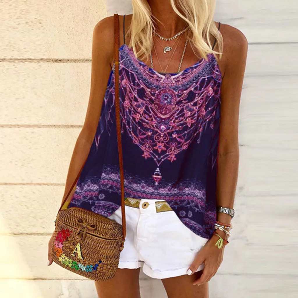 Holiday tops. Holiday tops. Holiday tops. Свитер холидей. Блузка с блестками.