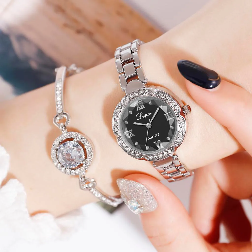 Wristwatch Women Small And Delicate European Beauty Simple Casual Fashion Bracelet Watch Suit relogio feminino часы женские