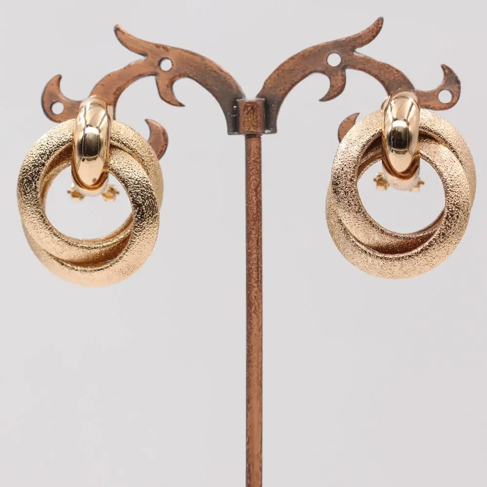 

New Statement Bohemian Earrings Women Indian Jewelry Gold Hoop Earrings Color Gold Filled earrings Design Hoops Earrings