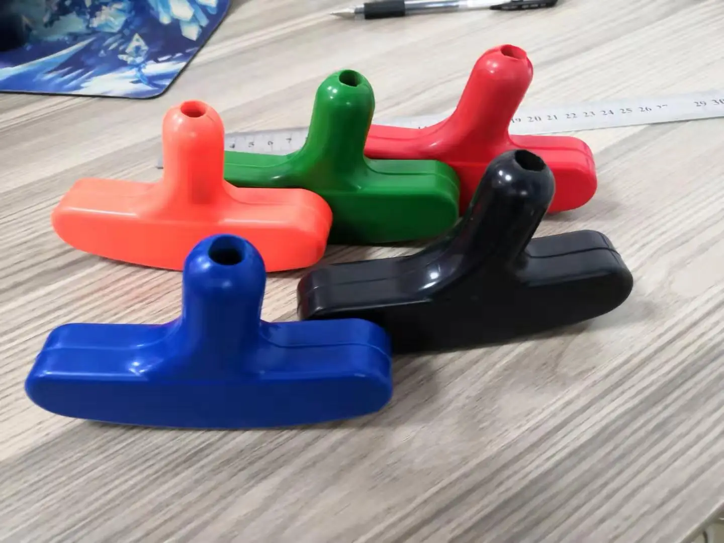 

Crestgolf Rubber Cover Golf Club Heads Standard Weight, Putter Cover with Iron Block Inside, 6 Colors Can Be Choose