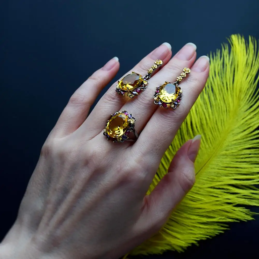 DreamCarnival1989 Fabulous Statement Earrings Women Elegant Dazzling Golden Zirconia Anniversary Flower Hanging Jewelry WE4036G