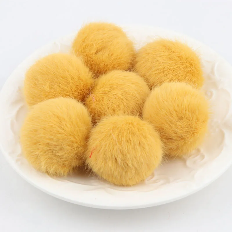 Natural Fluffy Pompom Fur Big Ball Pom Pom Pure Color Pompon Pompoms For Caps Hats Scarf Gloves Clothes Decoration 2.5-3cm 10pcs - Цвет: gold yellow