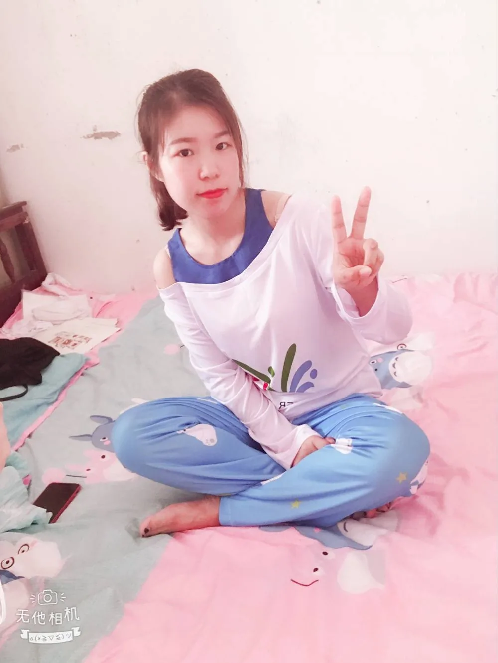 O1CN01lwyBNh2KwT3Ezisqj_!!409659621