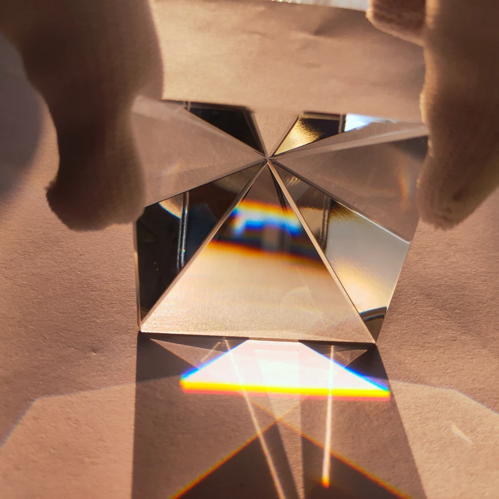 Rainbow Prism Optical Glass Crystal Pyramid 40mm Height Rectangular Pyramid Polyhedral Popularization Science Studying Student