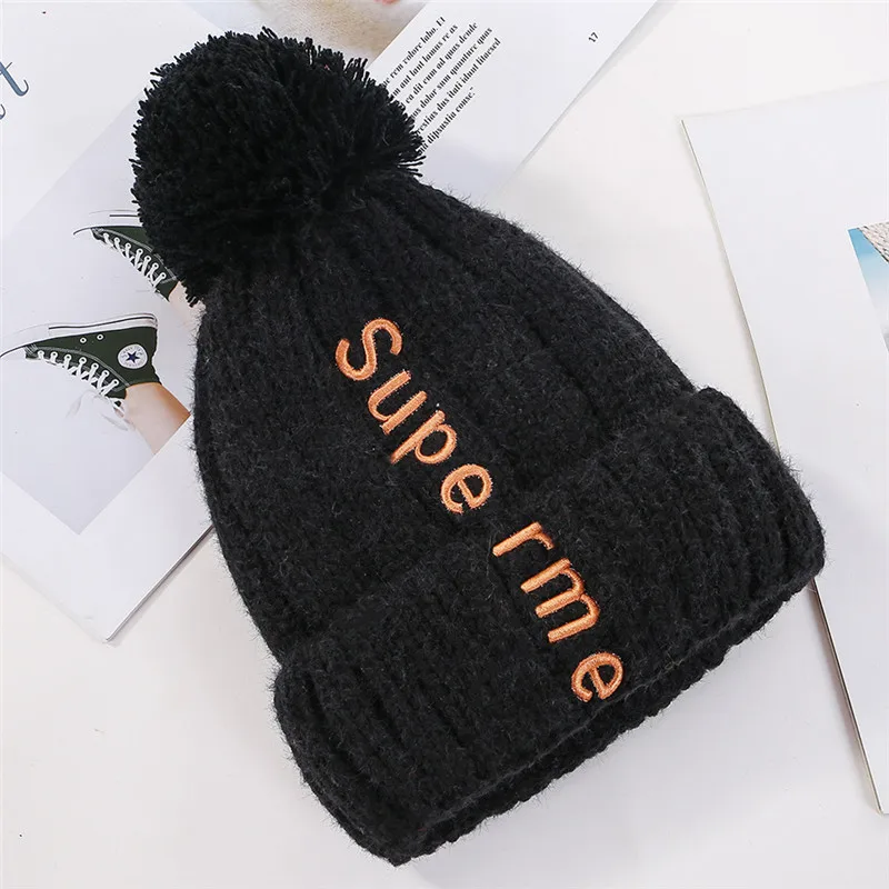 USPOP, женские вязаные шапки skullies с вышитыми буквами, женские зимние шапки, плотные теплые бархатные шапки с подкладкой, симпатичный помпон, шапки с помпонами