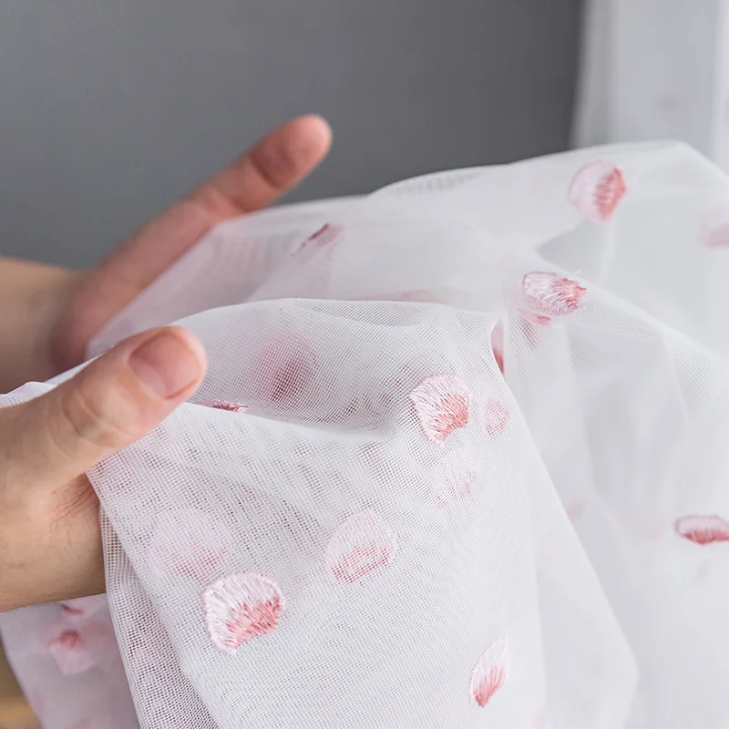 Романтичные тюлевые шторы с вышивкой в виде лепестков роз для гостиной девушек