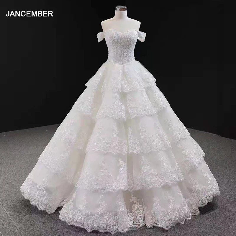 J66786 Jancember Trouwjurk Strapless In Vrouwen Jurken Off Shoulder Tiered Applicaties Lace White Bridal Gown Robe De Mariee J66786 Jancember Trouwjurk Strapless In Vrouwen Jurken Off Shoulder Tiered Applicaties Lace White Bridal Gown Robe De Mariee