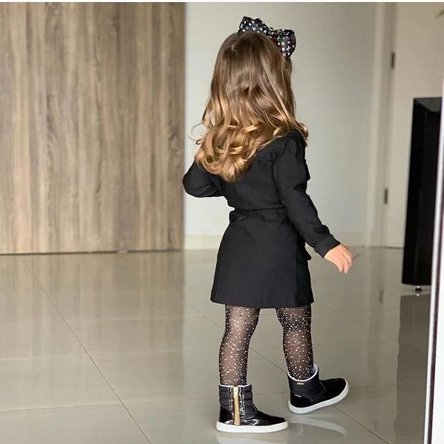 Модные детские осенние ветровки с длинными рукавами и отворотом для девочек, детские крутые бандажные пальто с карманами