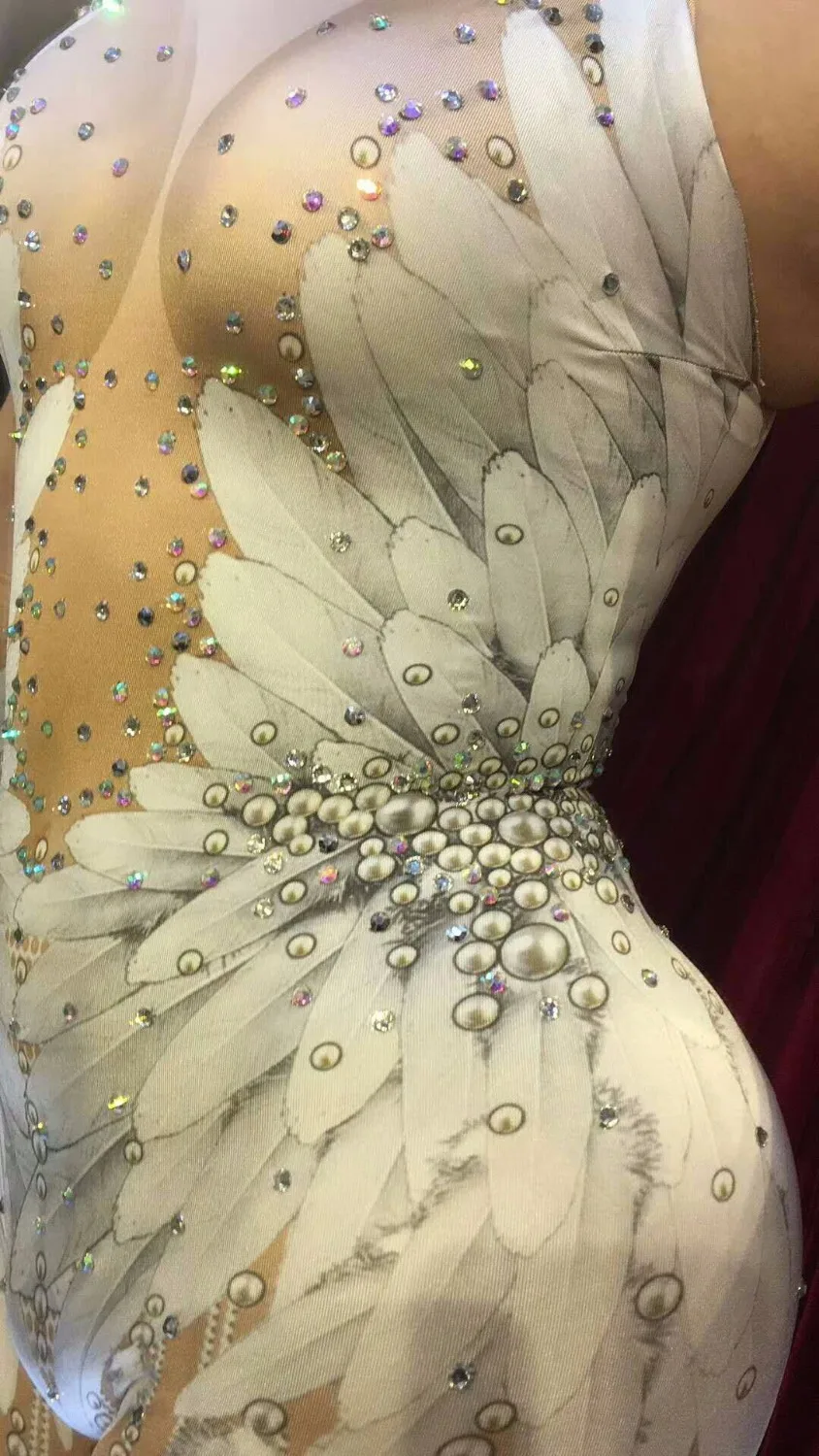 Crystals-Wings-Angel-Jumpsuit-White-Feather-3D-Printed-Bodysuit-Nigthclub-Singer-Dance-Outfit-Rhinestones-Stage-Rompers (6)