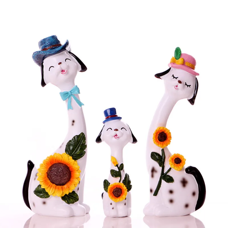 Best Quality Nordic Simulation A Family Of Three Sunflower Dogs Resin Craftwork Decoration Creative Bedroom Beds