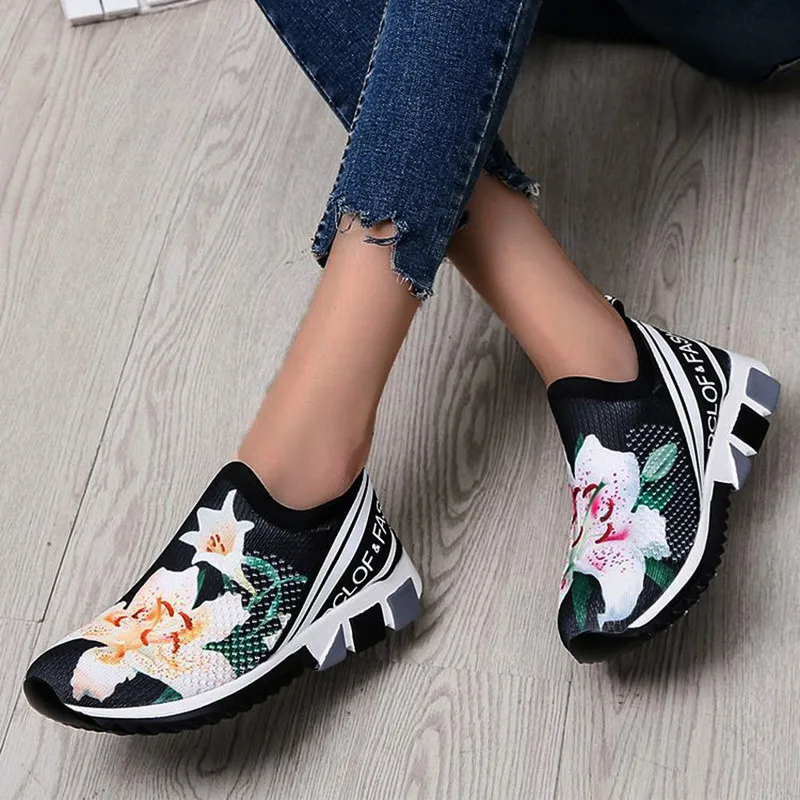 Women Sneakers Flower Sock Shoes Wedges Height Increasing Chunky Thick Sole Platform Vulcanized Ladies Loafers Zapatos De Mujer