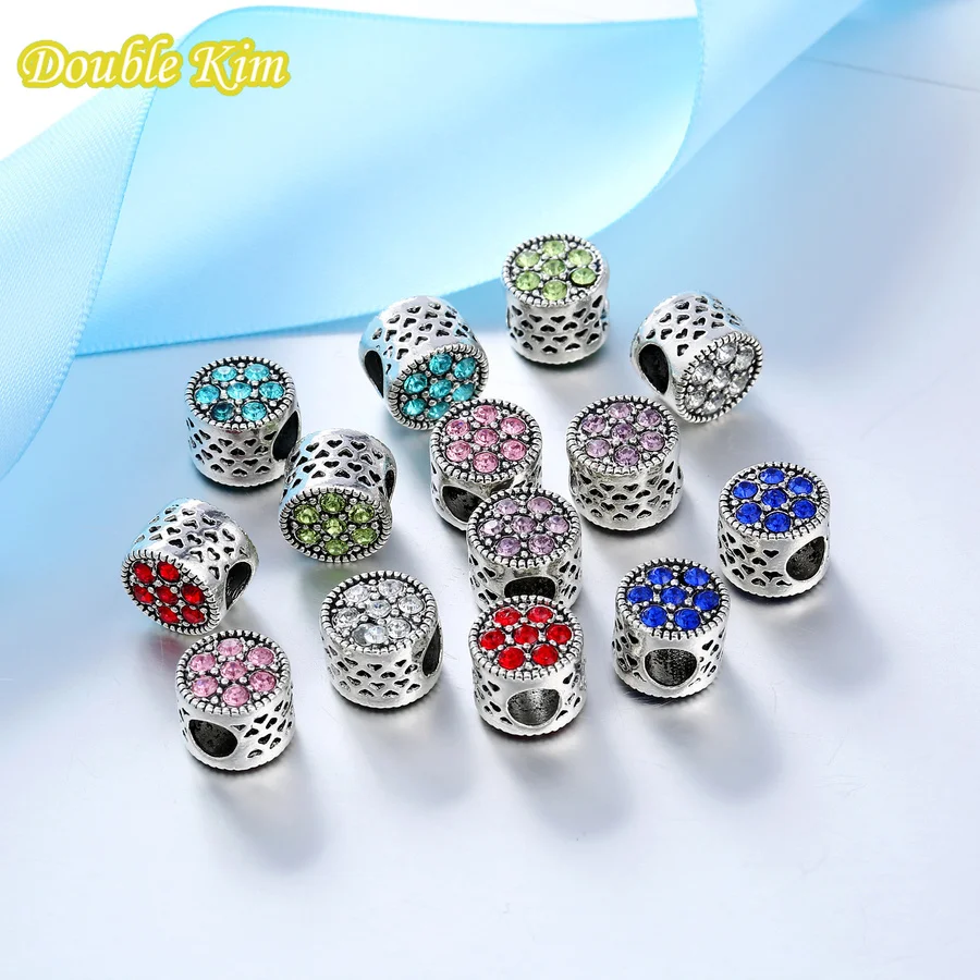 Очаровательные бусины в горошек инкрустированные циркониевым сплавом подходят