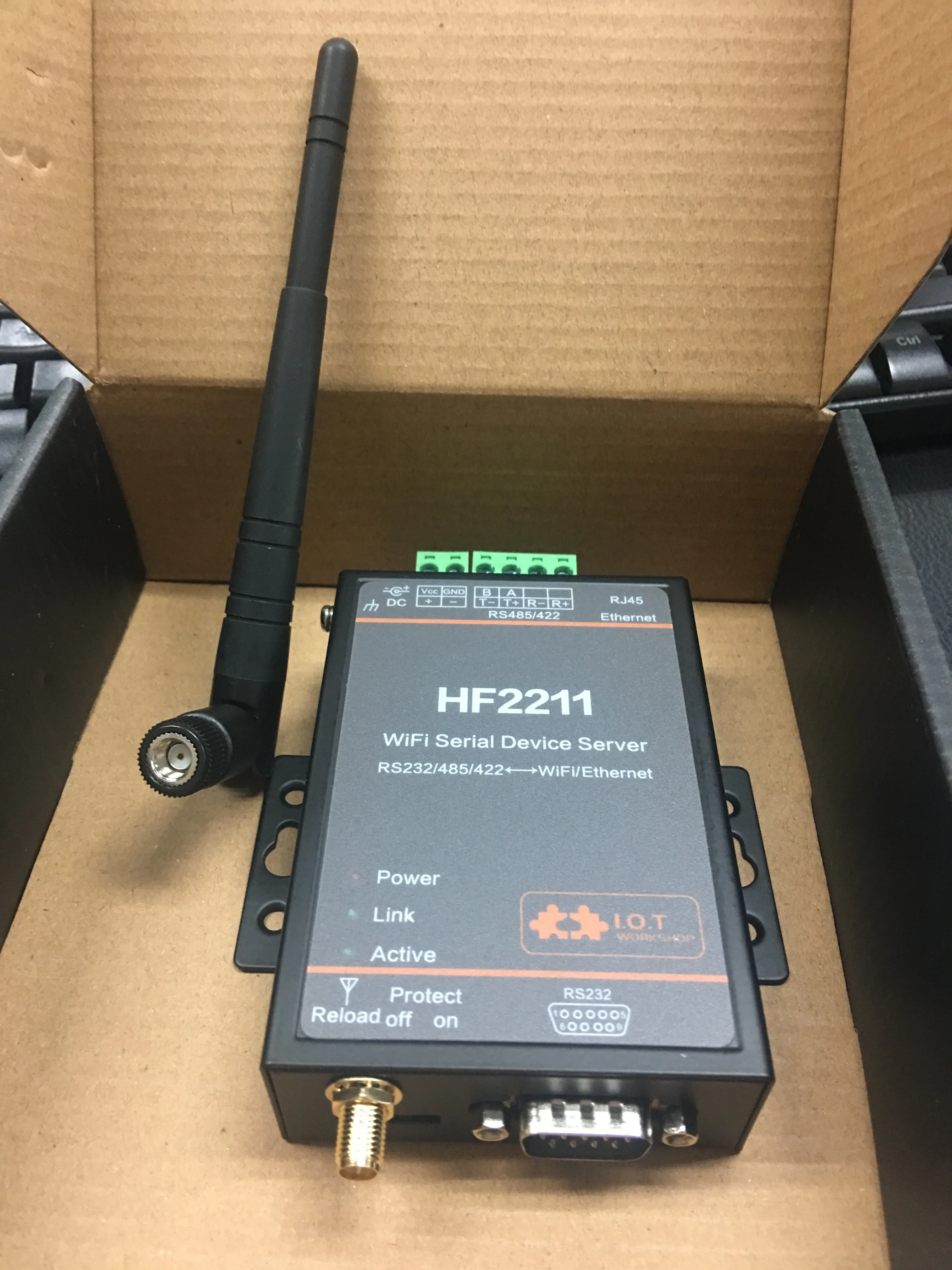 Промышленный модульный последовательный сервер HF2211 RS232/RS485/RS422 в Wi-Fi/Ethernet