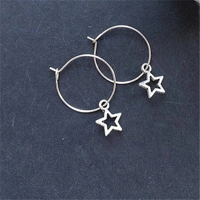 

Star Hoop Earrings Simple Antique Silver Color 2cm Hoops with Hollow Stars, Small Hoop Earrings for Grils