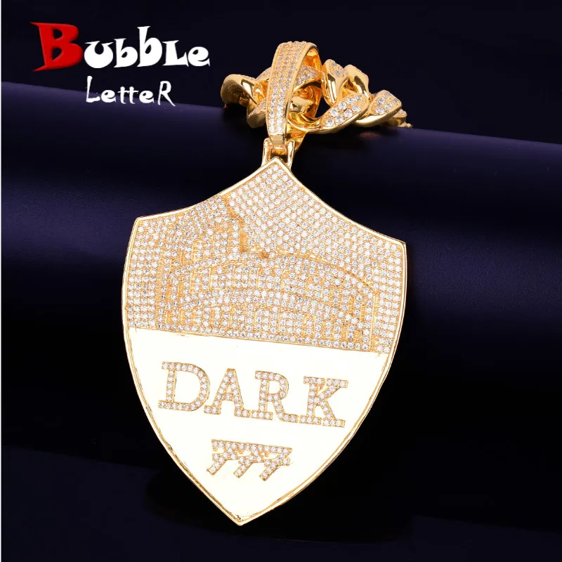 

Iced Out Full Zircon Shield Pendant Necklace With 20MM Cuban Chain Gold Silver Charm Men's Hip hop Rock Street Jewelry