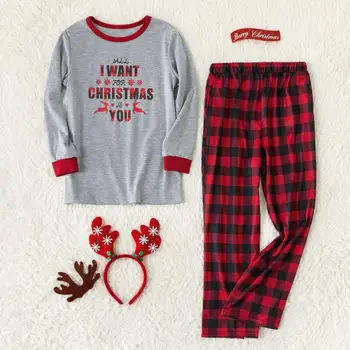 

Autumn Winter New Family Christmas Pajamas Two Piece Set Daddy And Mommy Matching Outfits Red Plaid Family Nightgown Homewear