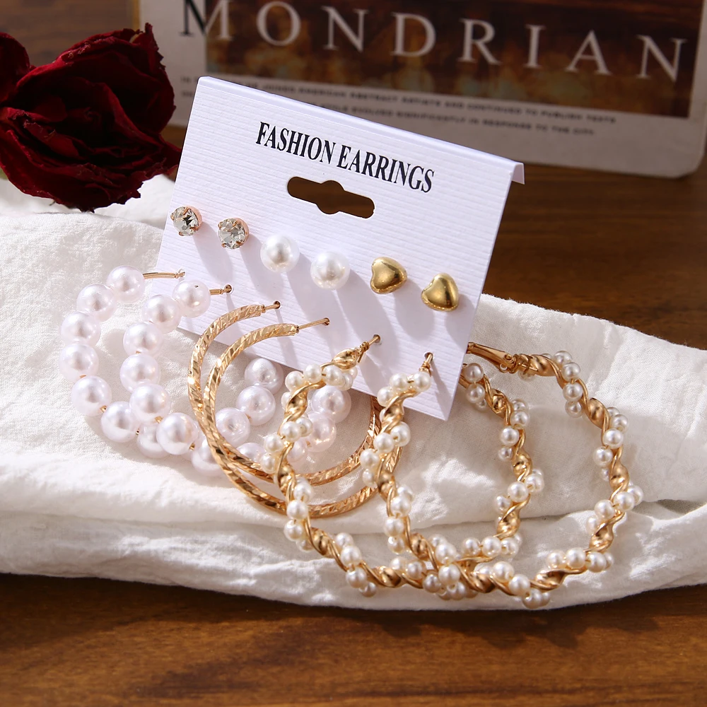 2020 Vintage Pearl Twist Big Circle Earrings Set for Women Fashion Geometric Imitation Pearl Crystal Earrings Jewelry