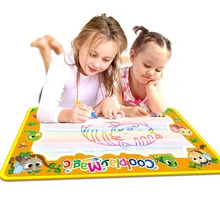 Забавный магический водный коврик для рисования с 2 каракулями ручка водная Печать доска для рисования детские развивающие игрушки подарок