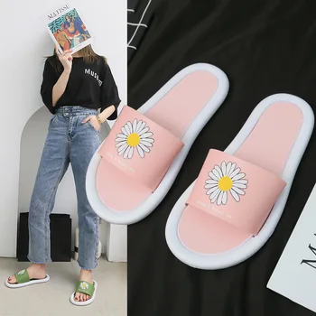 

New Small Chrysanthemum Slipper Non-slip Flip Flops Beach Slippers Outside Slippers Summer Home Household Slipper Flat Shoes