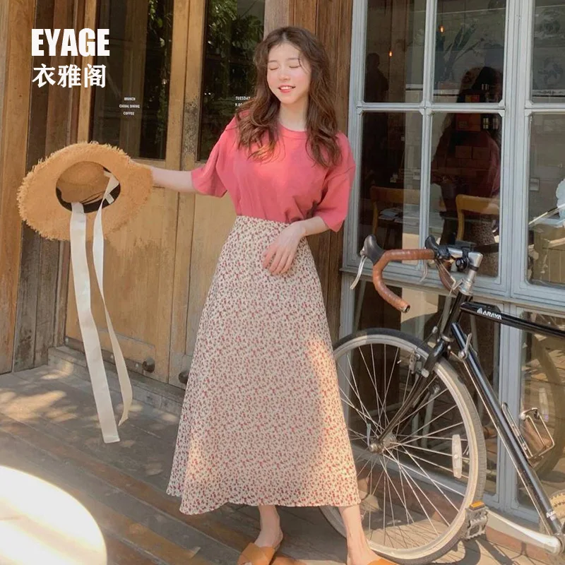 

2019 Summer Versatile Explicit Light Pink T-shirt + Playful Cute Floral-Print Skirt Slimming High-waisted Mid-length Suit Skirt
