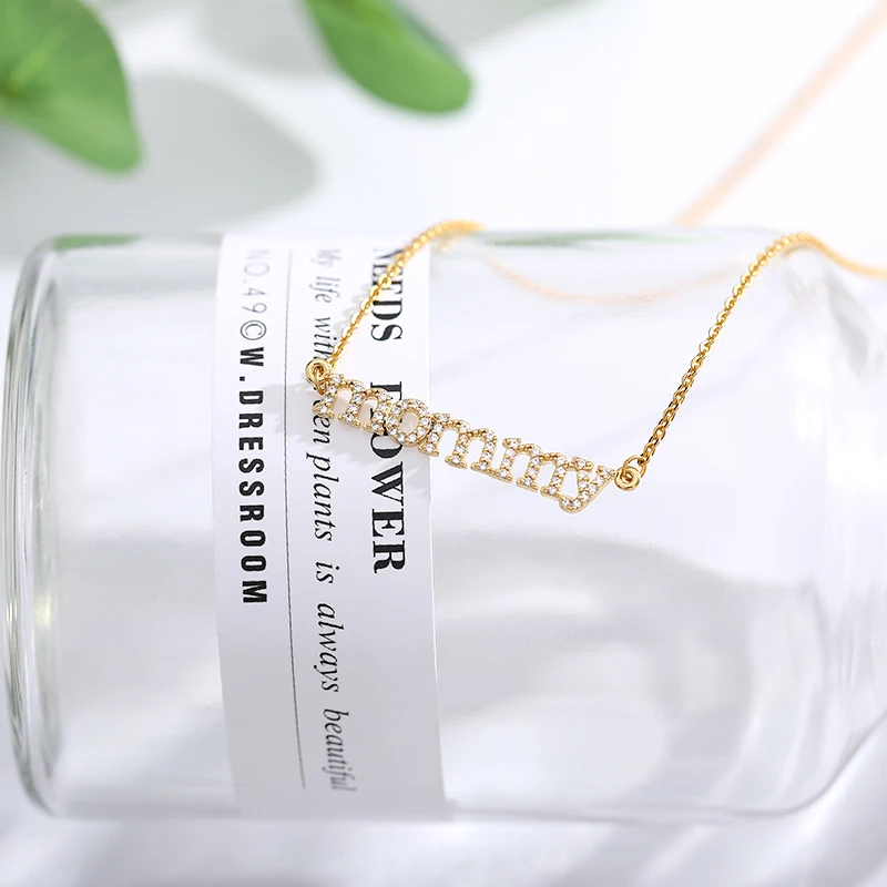 

Personalized Mom Crystal Letter Pendant Necklace Stainless Steel Chain Handmade Love Pendant For Women Mothers Day Birthday Gift