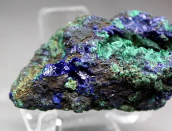 

128g Natural azurite and malachite symbiotic mineral crystal specimens Stones and crystals from China