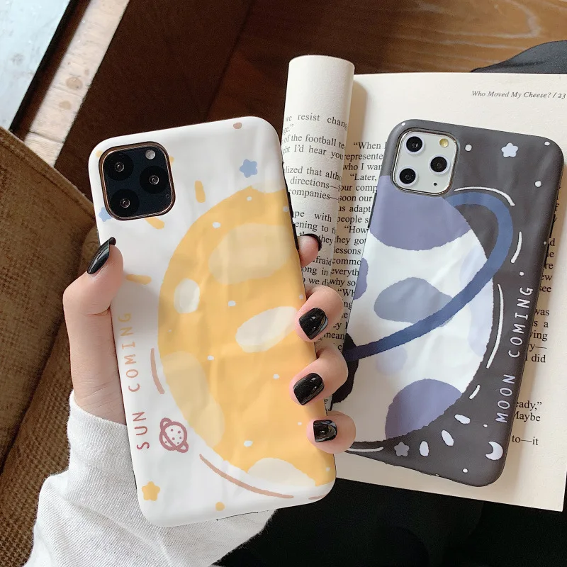 Applicable INS Online Celebrity Cartoon Planet iphonexs/11 Promax/XR Phone Case iPhone 8 /7plus Pleated
